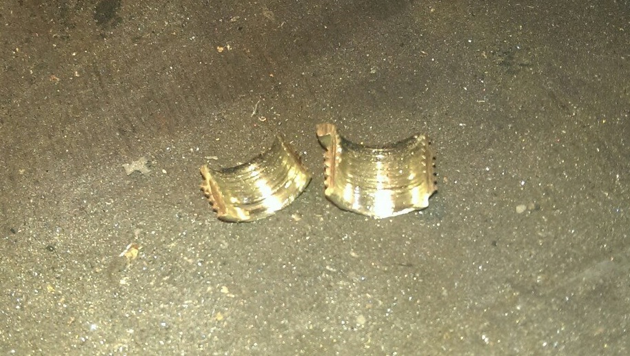 761ff4as 960 Как выкрутить ввертыш со свечи