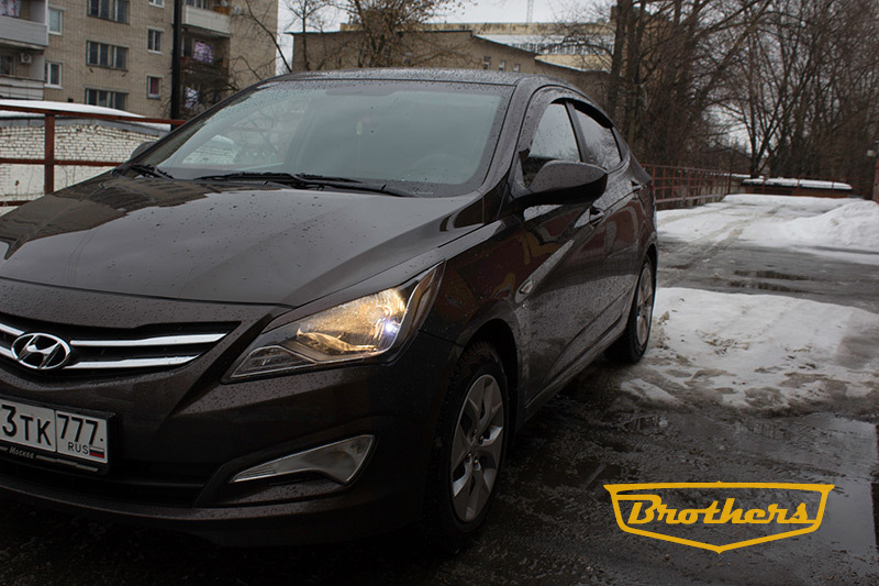 Авточехлы для Solaris (седан), коричневая строчка — Brothers Tuning на ...