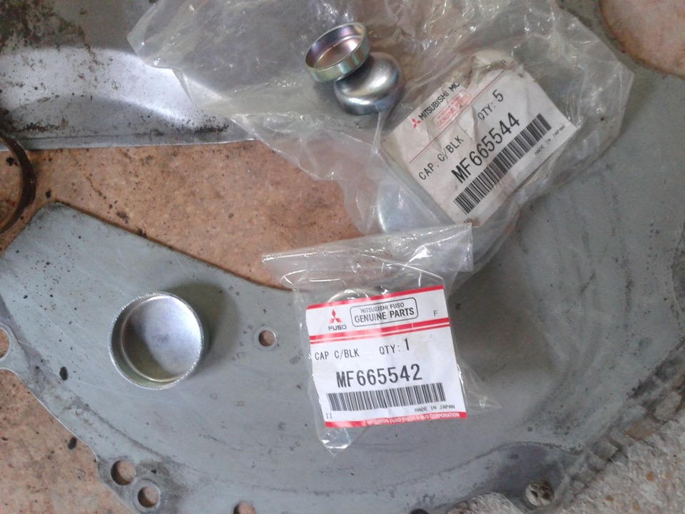 MF665544 Заглушка блока цилиндров Mitsubishi | Запчасти на DRIVE2