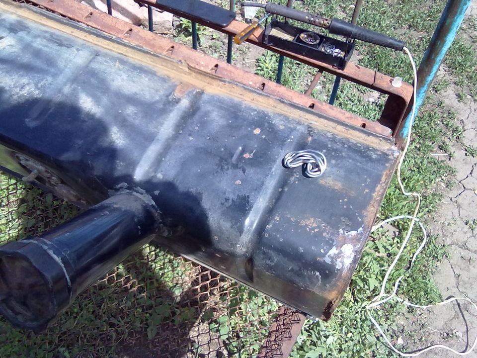 7629a98s 960 Как крепить бензобак на уаз 469