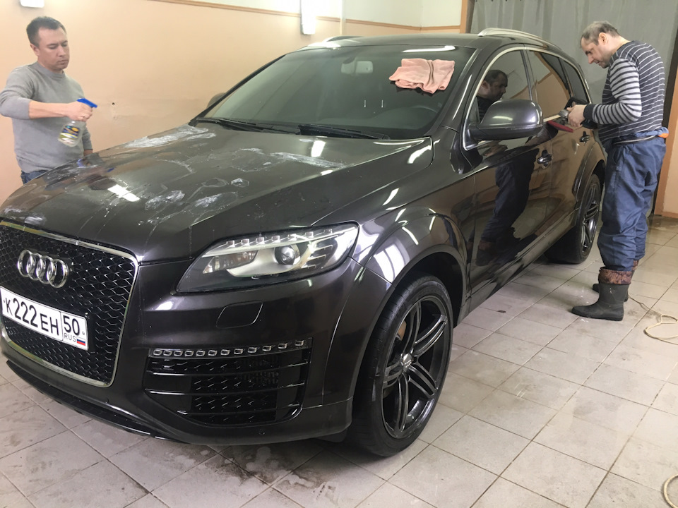 Фото в бортжурнале Audi Q7 (1G)