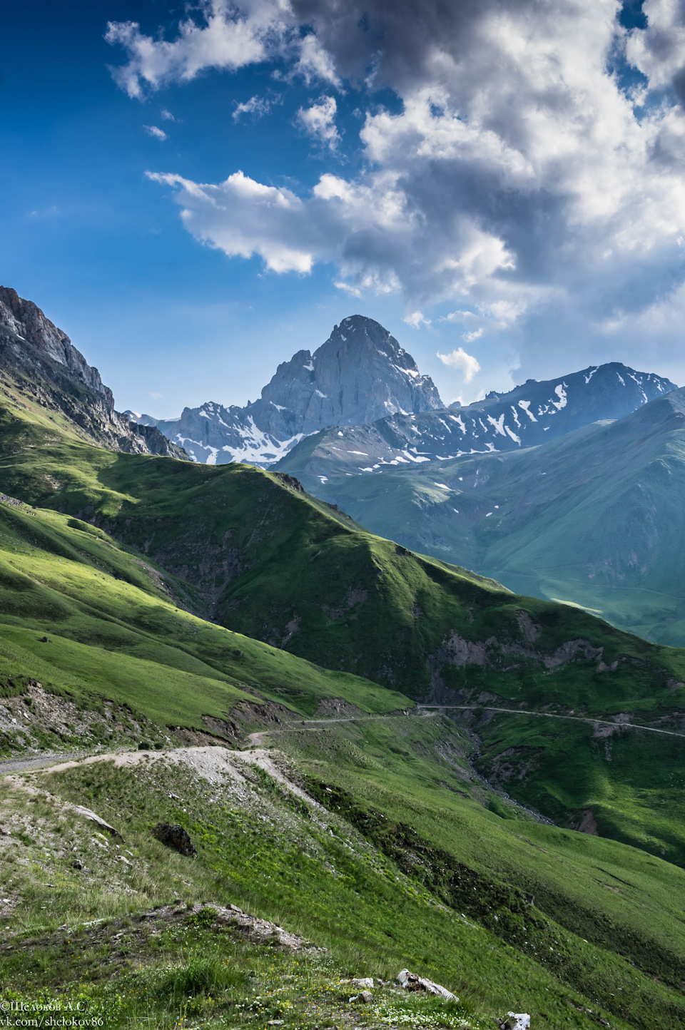 Перевал шаукам на машине. Смотреть фото Перевал шаукам на машине. Смотреть картинку Перевал шаукам на машине. Картинка про Перевал шаукам на машине. Фото Перевал шаукам на машине