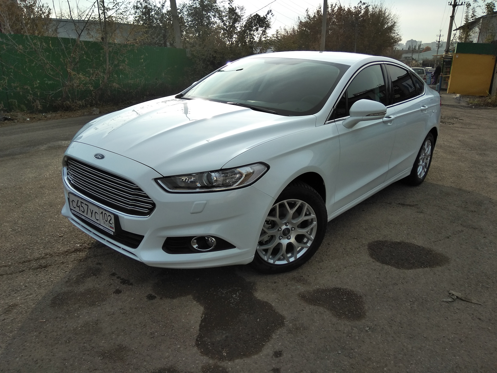 Ford Mondeo Р±РµР»С‹Р№