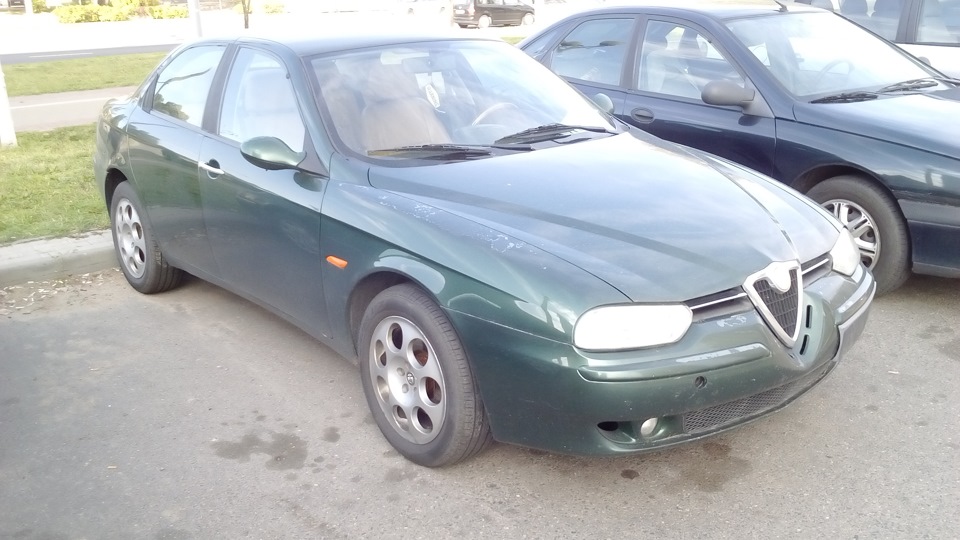 Альфа ромео 156 1.8. Alfa Romeo 156 1998. Альфа Ромео седан 1996. Альфа Ромео седан с люком 2000. Альфа Ромео седан 2001.