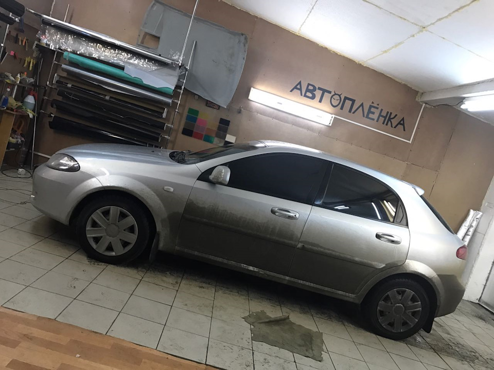 Тонировка — Chevrolet Lacetti 5D, 1,4 л, 2011 года | стайлинг | DRIVE2
