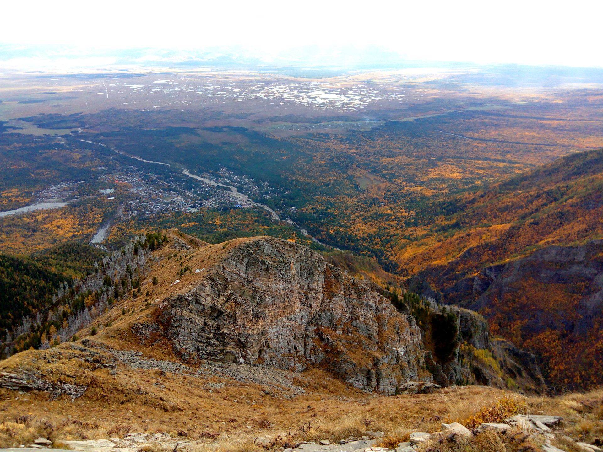 Пик любви Аршан фото с поселка