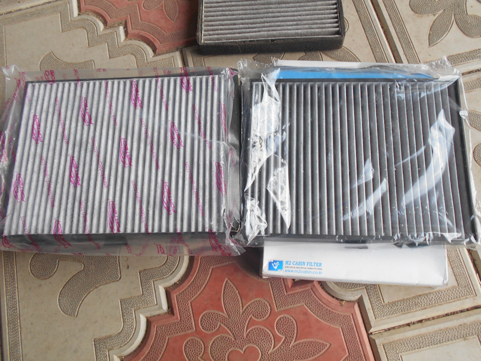 Fortech FS063C слева | M2 M2HY06K справа — Hyundai Elantra (3G). Запчасти на фото: FS063C