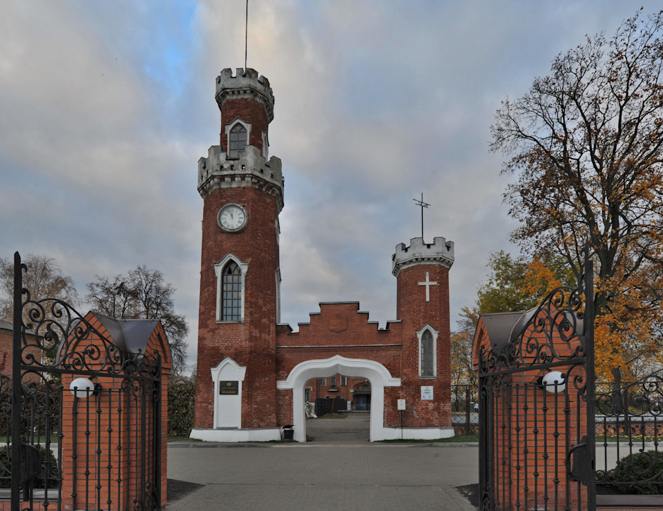 Дворец ольденбургских картинки