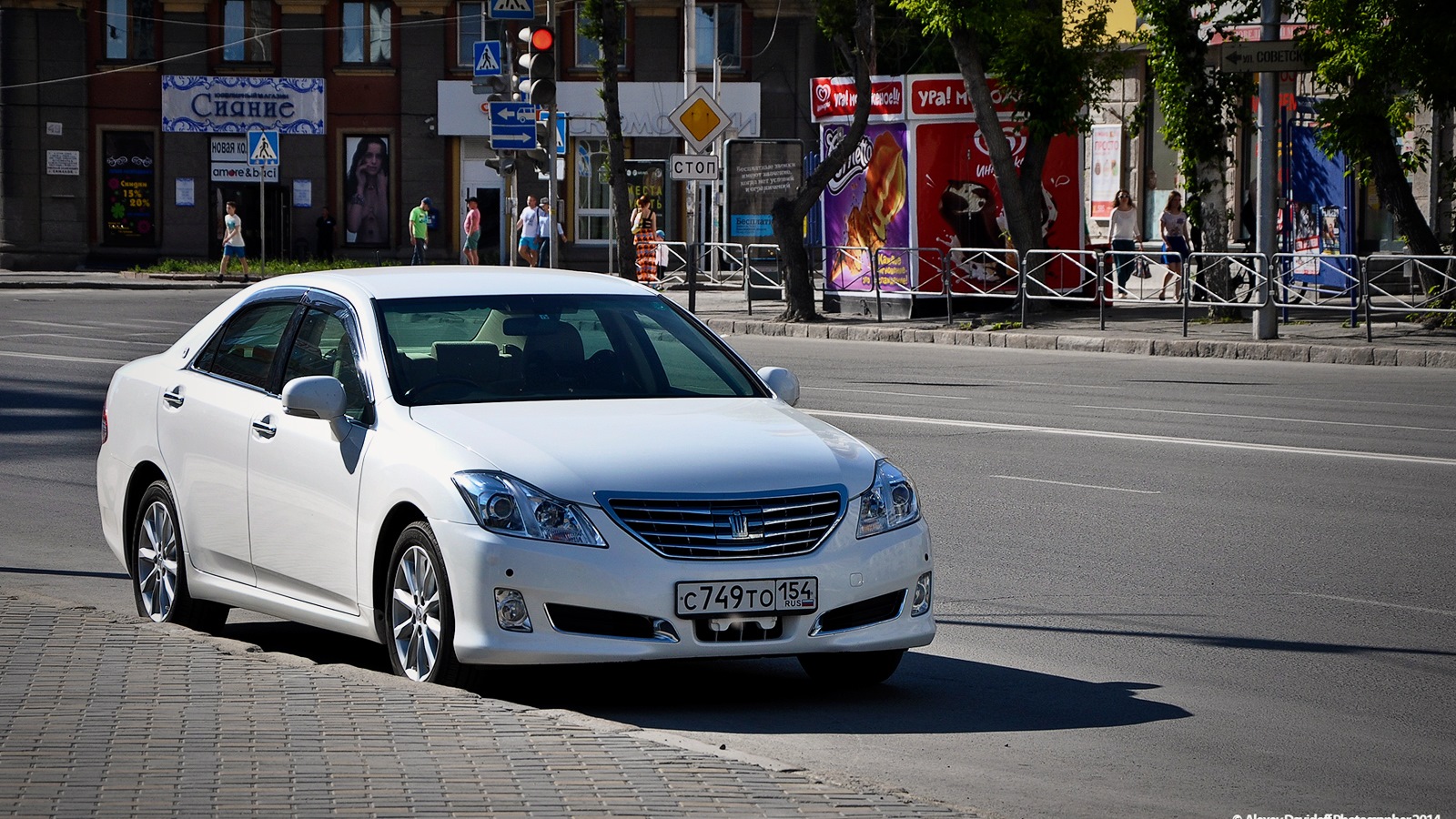 Toyota Crown (S200) 2.5 бензиновый 2009 | Настоящий бизнес-royal на DRIVE2