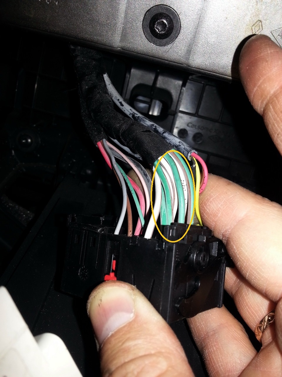 Мягкий Бас — радует Нас ))) Часть 1 — Renault Megane III, 1,6 л, 2011 ...