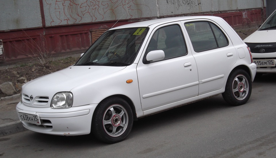 March 2000. Nissan March 2000. Nissan March 2001. Ниссан Марч к11 2000. Ниссан Марч 2000 белый.