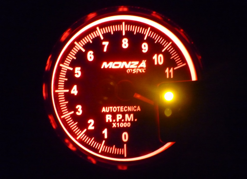 Спорт тахометры. Тахометр с шифт лампой. Шифт-лампа Depo Racing. Тахометр с шифт лампой на ВАЗ 2109. Тахометр с лампочкой.
