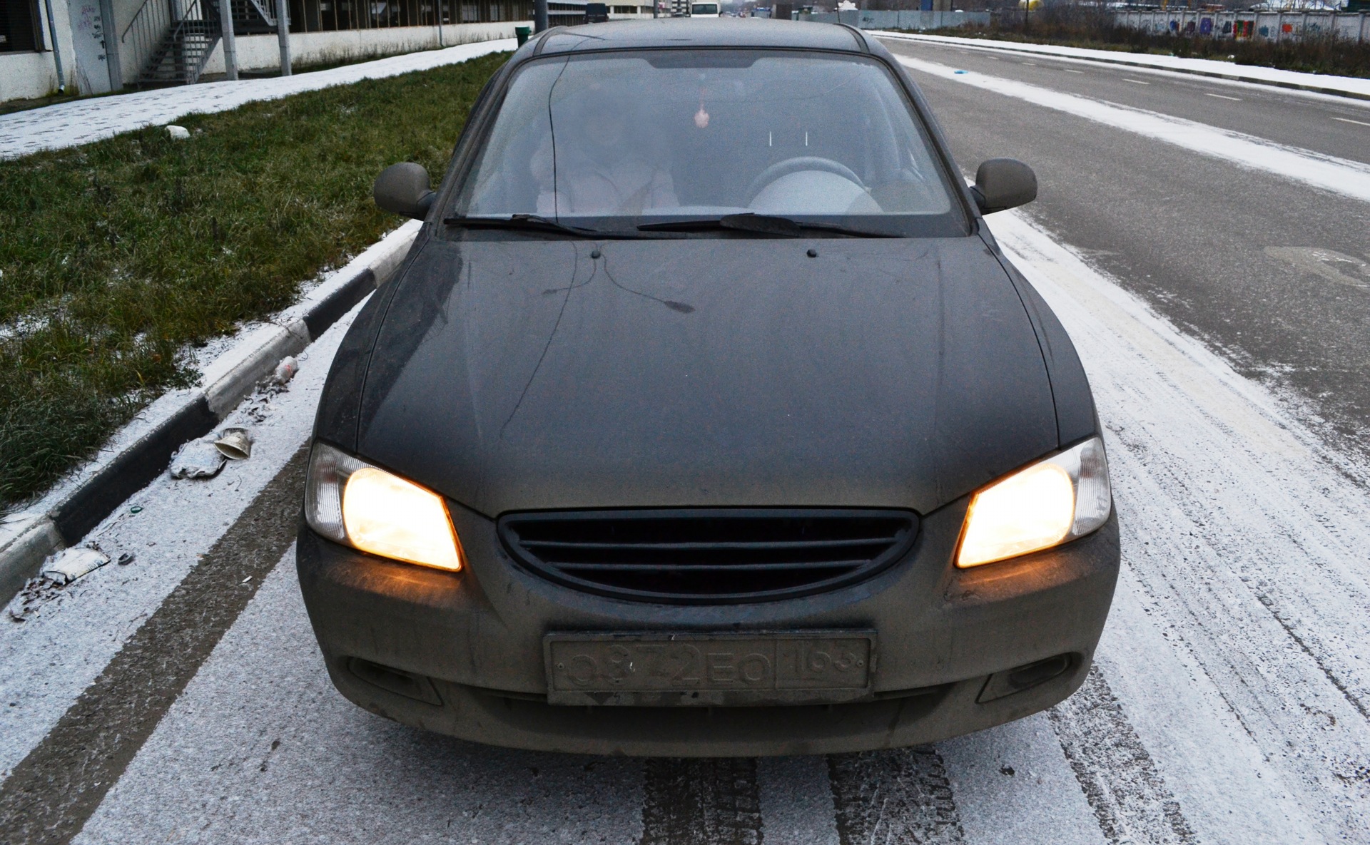 Решетка радиатора без значка — Hyundai Accent (2G), 1,5 л, 2007 года |  тюнинг | DRIVE2