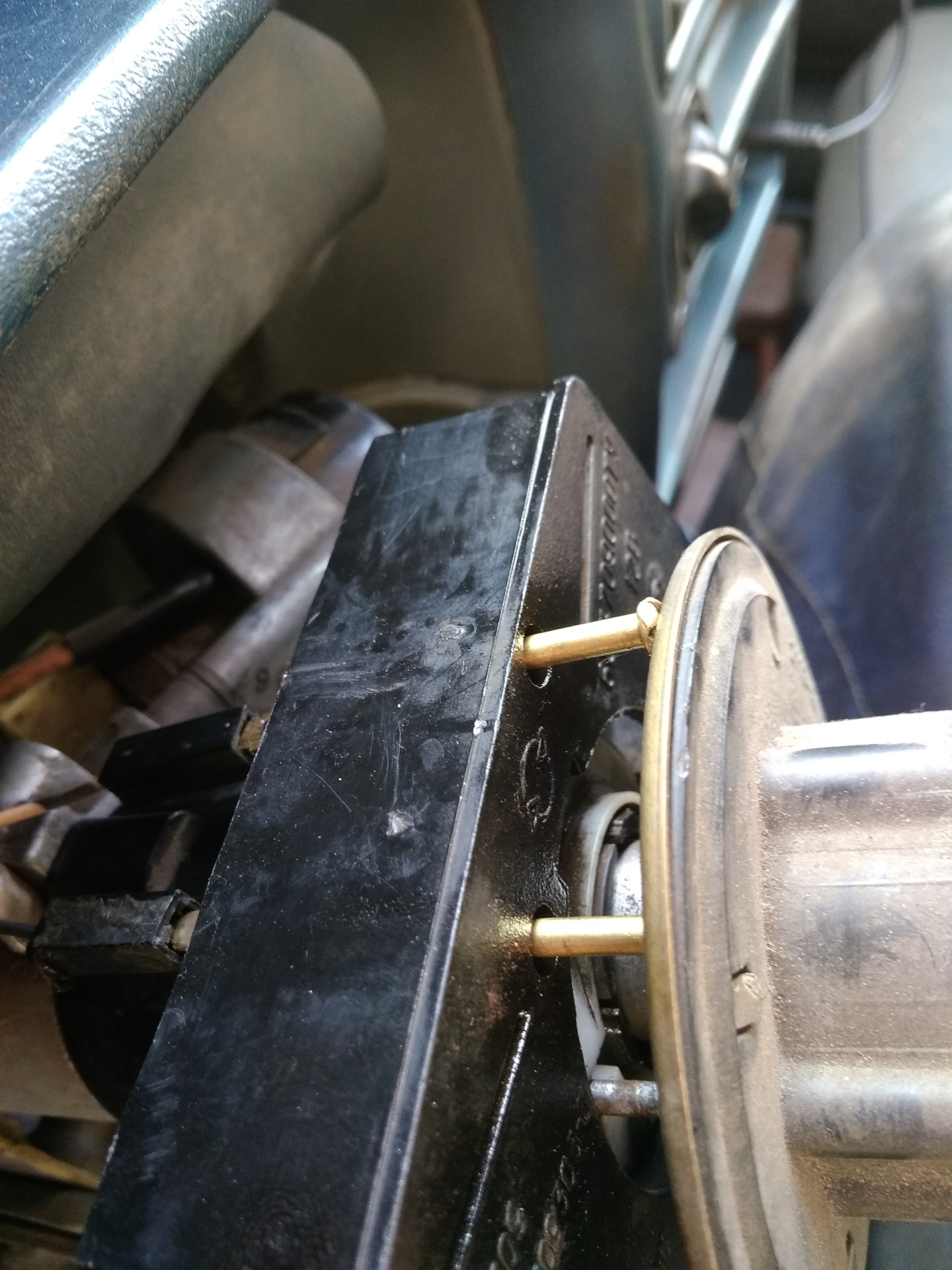 ТАЗ, не БИ-БИ мозги! — LADA 2114, 1,5 л., 2005 года | своими руками ...