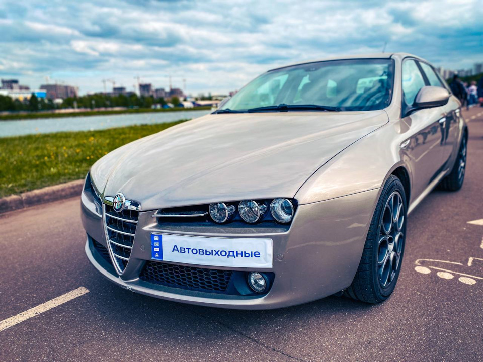 Alfa Romeo 159