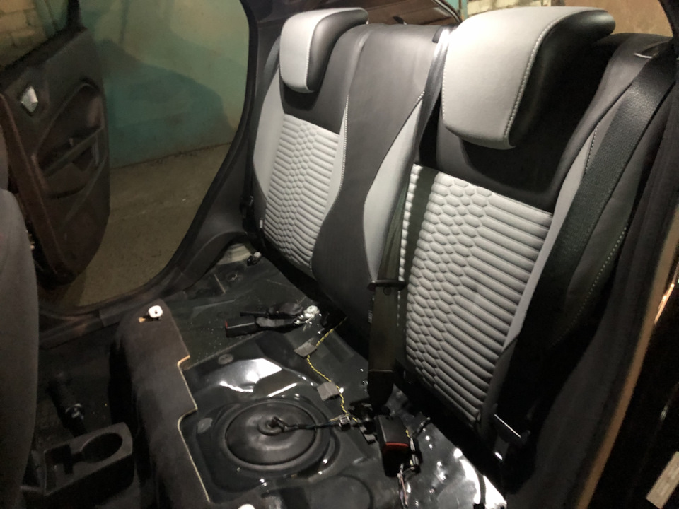 Isofix ford hotsell fiesta 2014