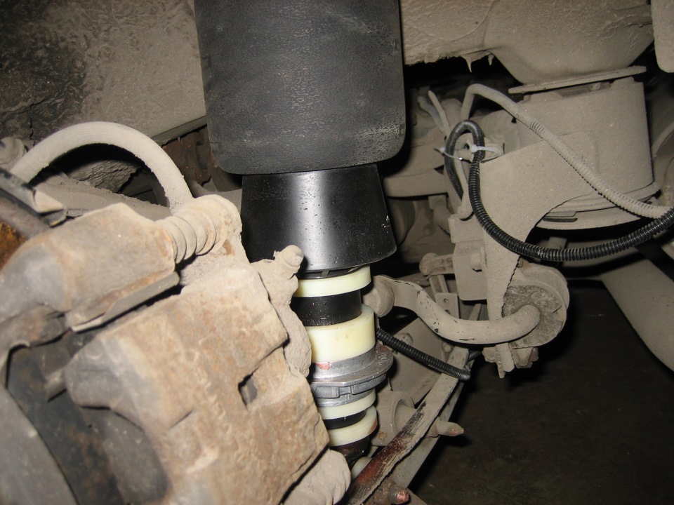 пневмоподвеска на митсубиси паджеро 4. пневмоподвеска для митсубиси паджеро спорт 2. паджеро спорт пневмо сзади. паджеро пневмоподвеска. пневмоэлементы паджеро 2.