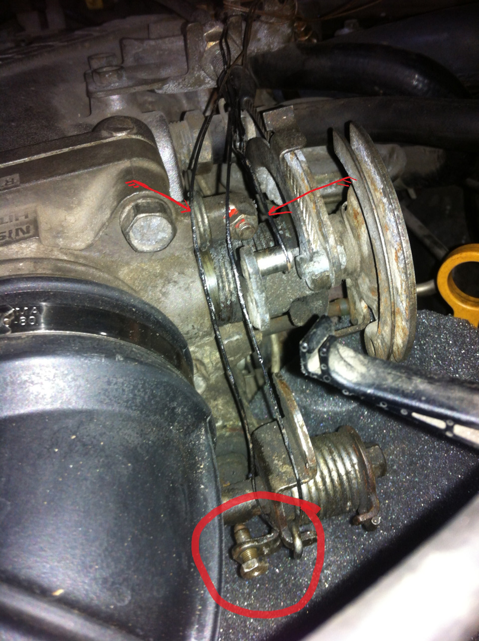 регулировка холостого хода ниссан. регулировочный винт датчика дроссельной заслонки. регулировочные винты дроссельной заслонки sr20de. регулировка холостого хода ниссан. регулировка холостого хода ниссан.