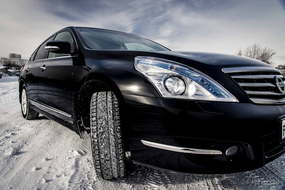 Pirelli Ice Asimmetrico 215/55 R17 — Nissan Teana, 2.5 л., 2013