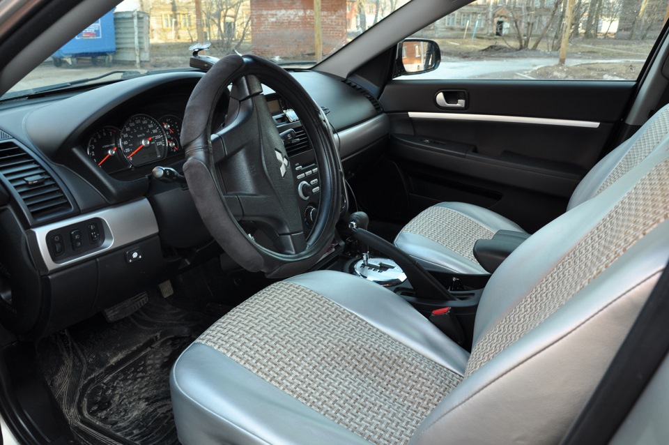 чехлы на авто — Mitsubishi Galant (9G), 2,4 л, 2008 года | аксессуары ...
