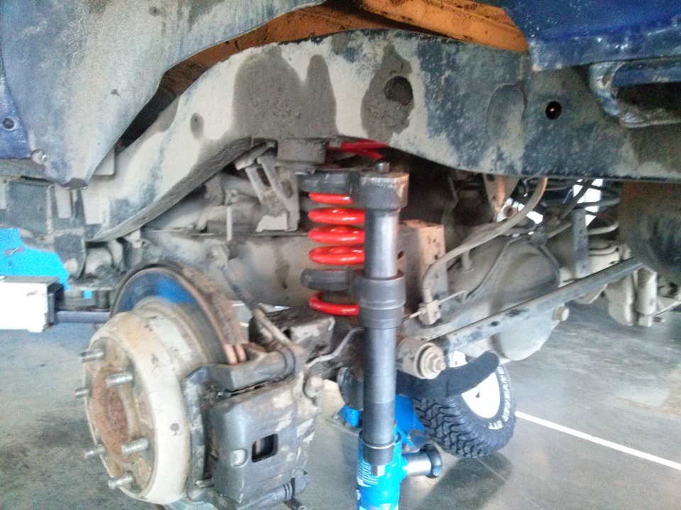 Просевшие пружины и низкий силует давно требовали перемен в высоте ...