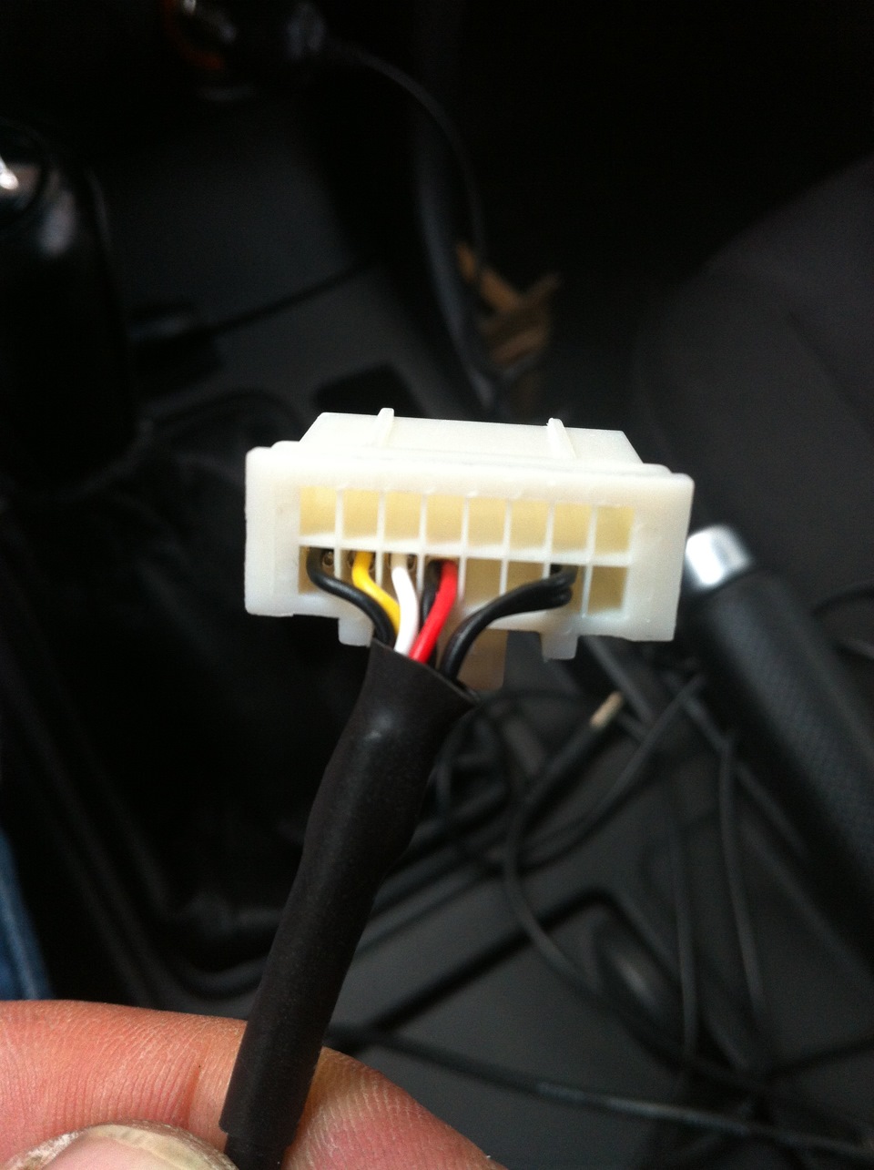 разъем мазда 3. разъем мазда 3. разъем мазда сх-7. разъем мазда 3. разъём обд мазда 3 2006.