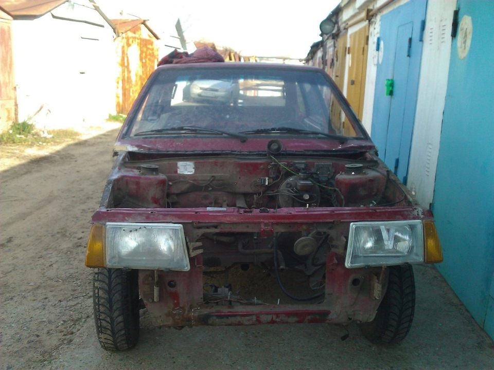 Обработал салон и выкатил на улицу чтоб прибраться в гараже) — Lada ...