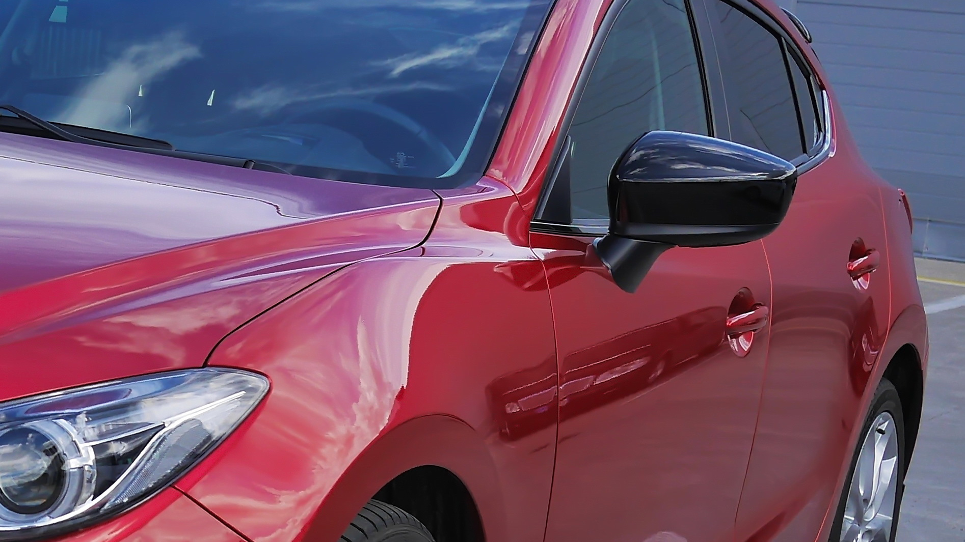 Зеркало боковое мазда сх. Зеркало Мазда 3 2014. Зеркало боковое Мазда 3 2008 красный. Mazda 3 2020 год бокавые зеркало. Зеркало Mazda Demio 2004, правое.