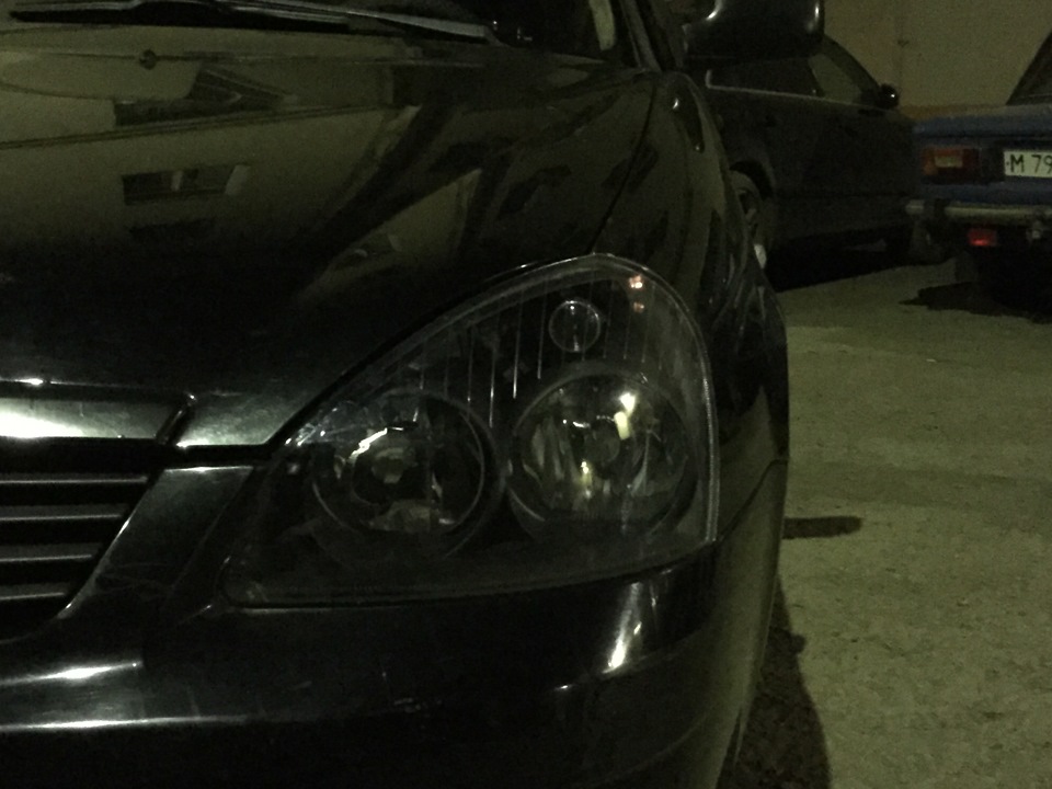 замена стекол фар и доработка фронта — Lada Приора хэтчбек, 1,6 л, 2011 ...