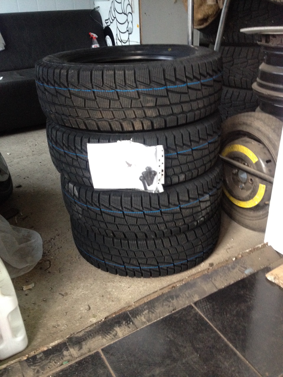 Photo from the logbook BMW 5 series (E34)