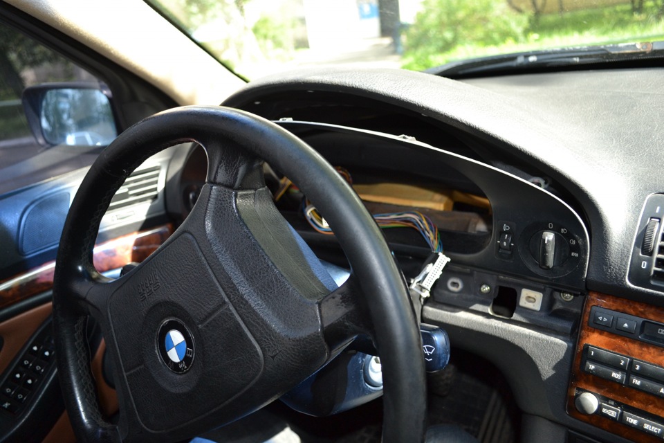 Фото в бортжурнале BMW 5 series (E39)