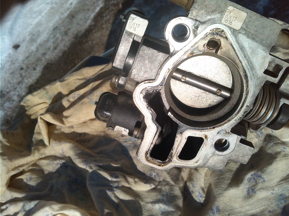 заводится с педалью газа — Lada 21101, 1,6 л, 2008 года | поломка | DRIVE2