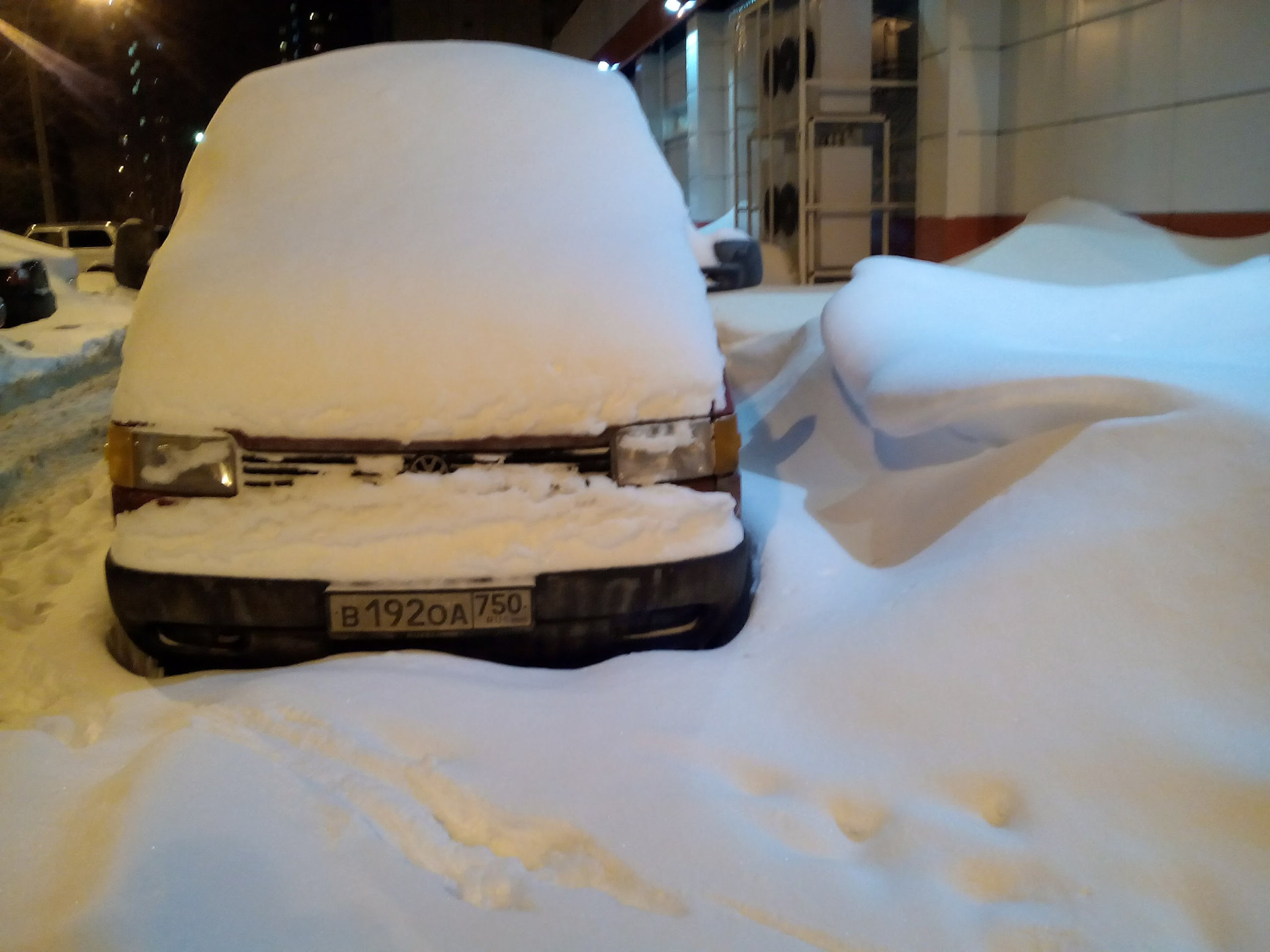 Расход топлива ? — Volkswagen Transporter T4, 2,4 л, 1992 года ...