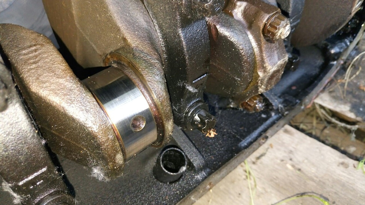 Может кому мотор надо на СААБ 9-5 2,3 турбо обновил фотографии ...