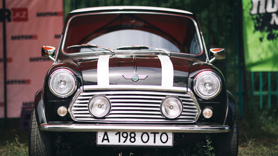 Rover Mini Checkmate