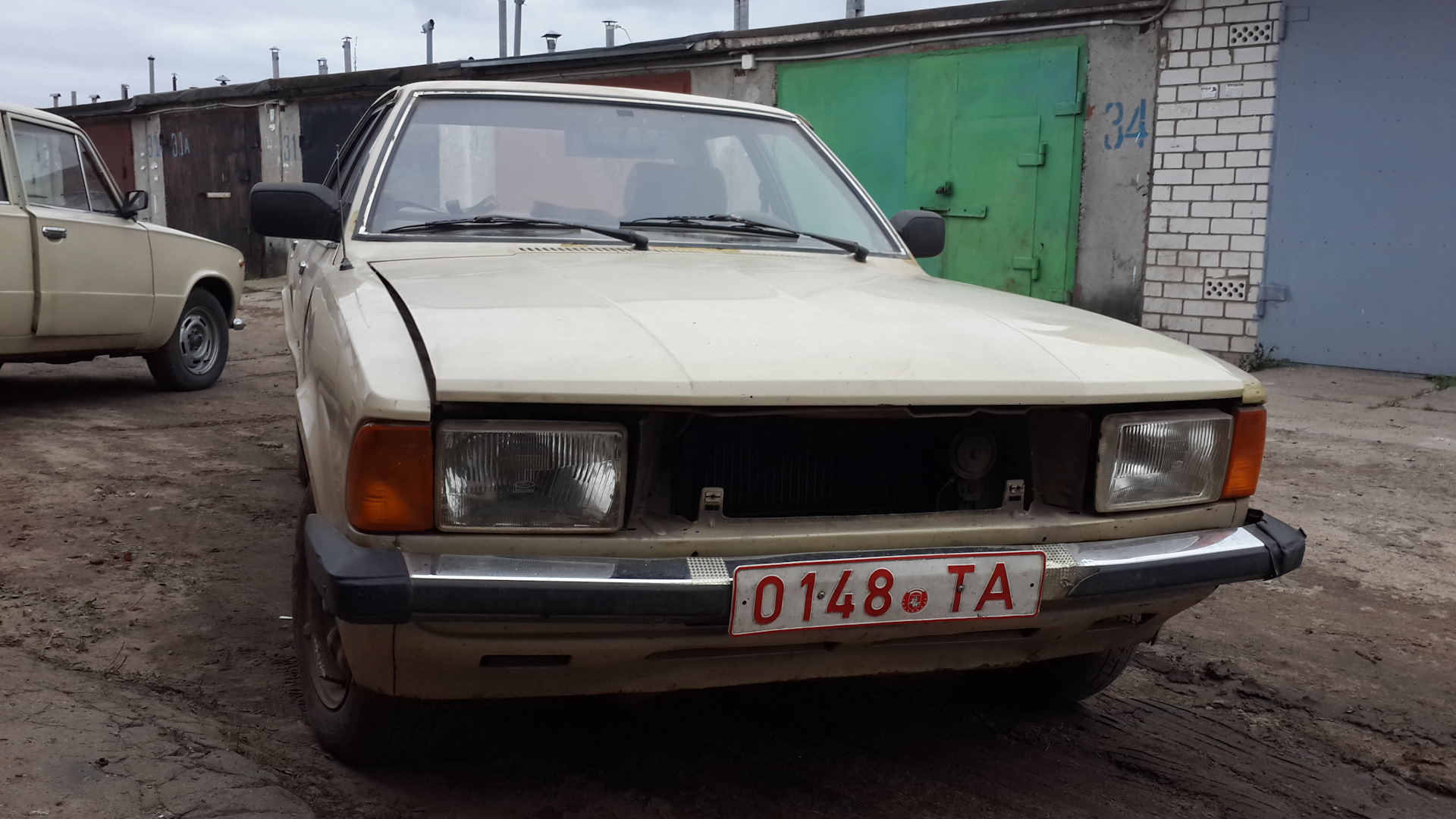 Продажа Ford Taunus TC3 1981 (бензин, МКПП) — с историей обслуживания —  DRIVE2.RU