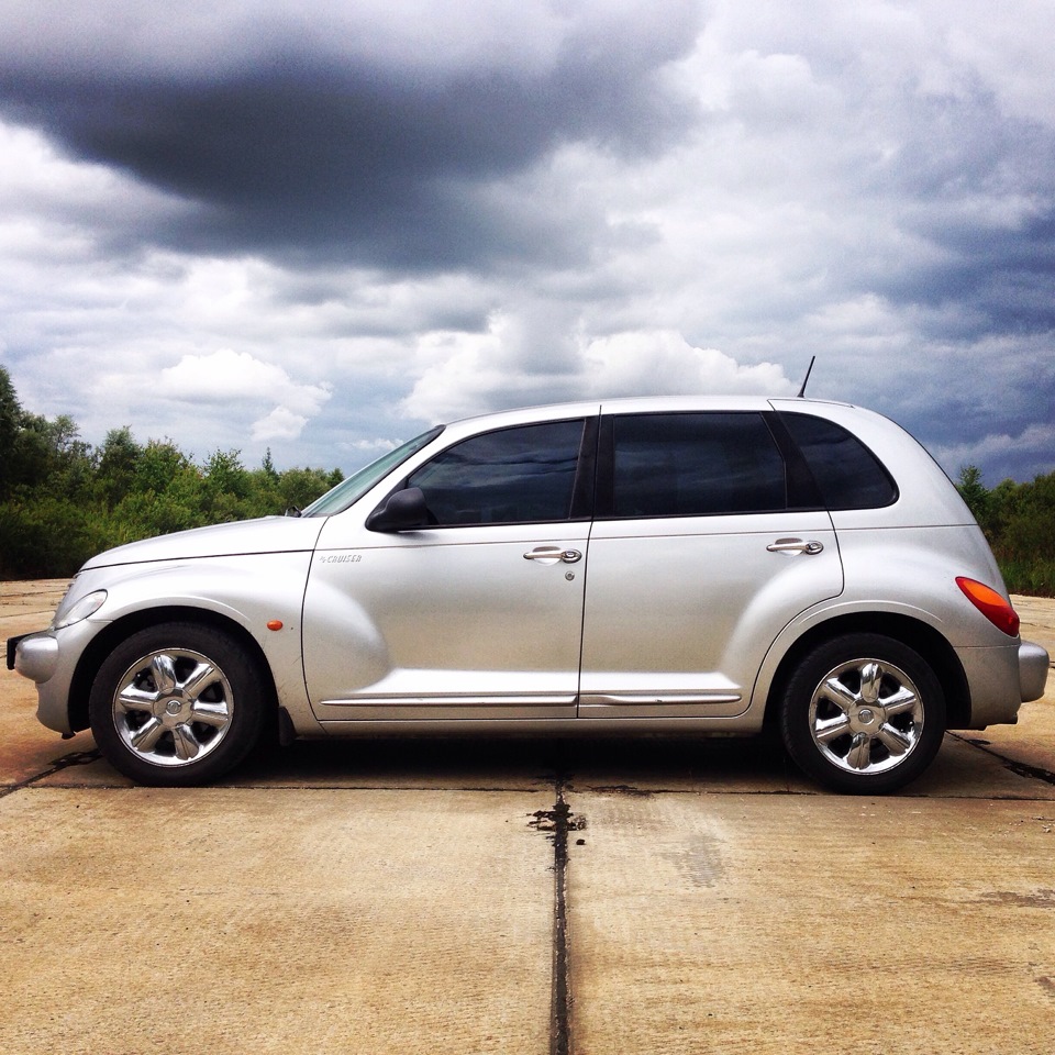 Cruiser отзывы. Chrysler pt Cruiser Limited Edition. Chrysler Cruiser pt сбоку. Крайслер Лимитед 2.0. Chrysler pt Cruiser Pimp car Limited Edition.