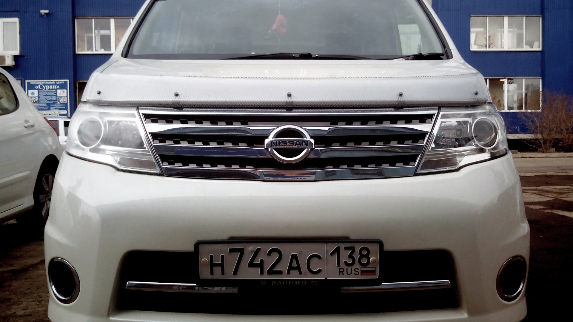 Nissan Serena Mk III (C25) 2.0 бензиновый 2009 | 