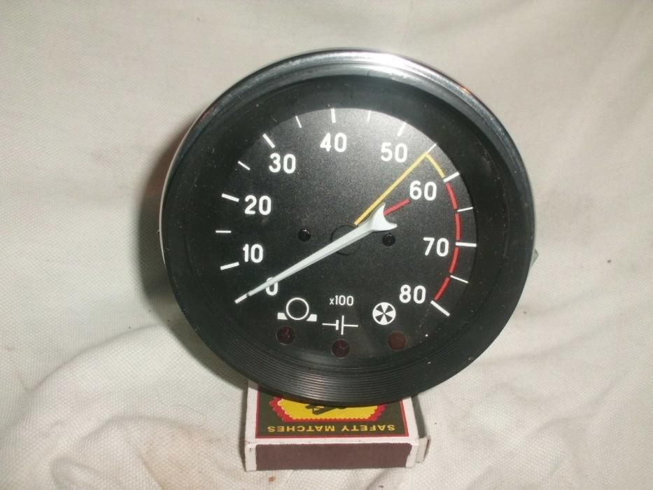 Тахометр на москвич 2140. Тахометр москвич. Панель москвич 2140 тахометр. Тахометр на москвич 412. Тахометр москвич.