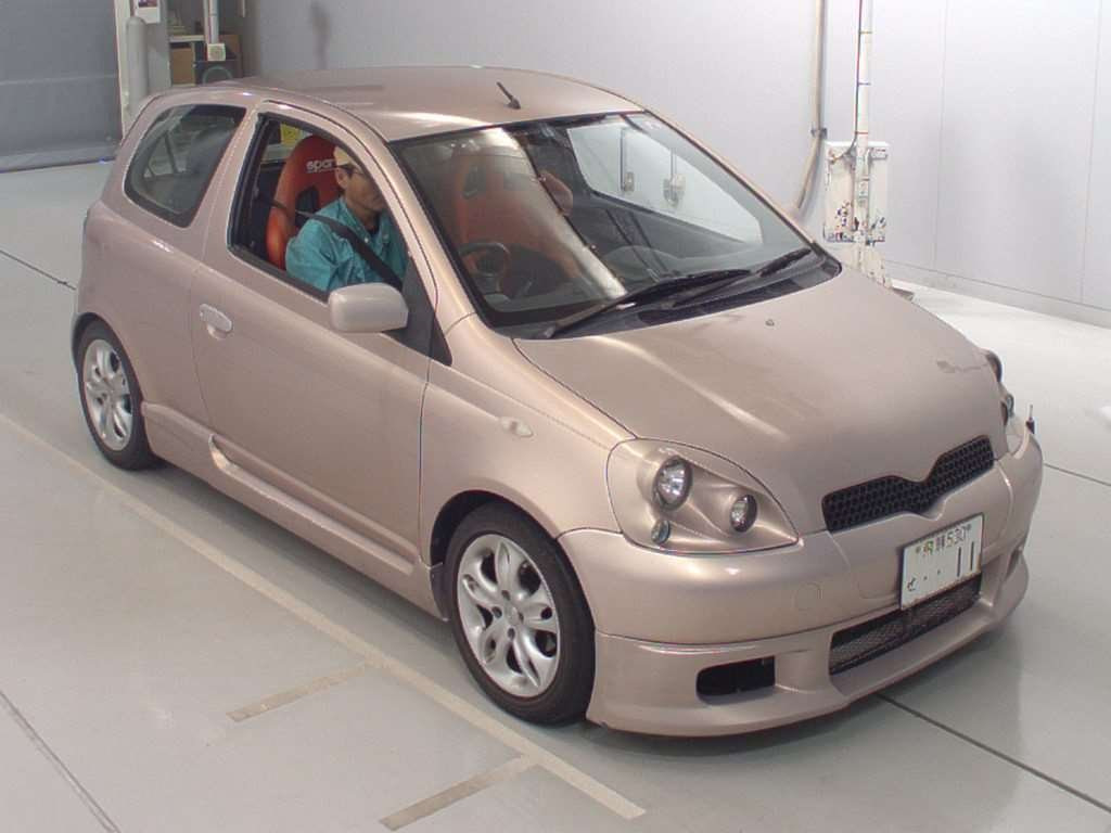 Toyota Vitz 2002 Tuning