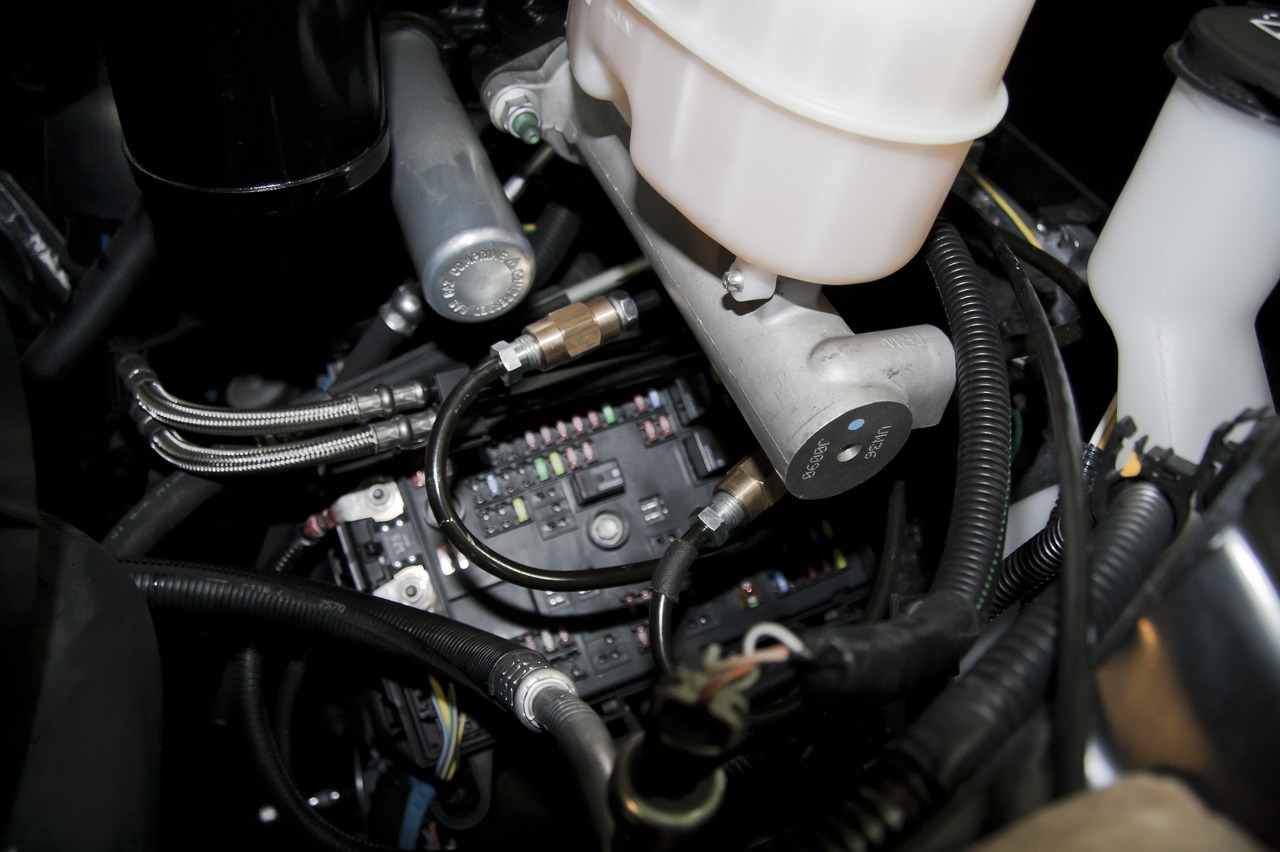 Установка противоугонной системы — Chevrolet Express (GMT601), 5,3 л ...