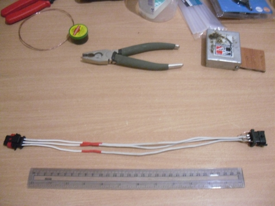 Новое место модуля зажигание и удлинитель. — Lada 2115, 1,6 л, 2011 ...