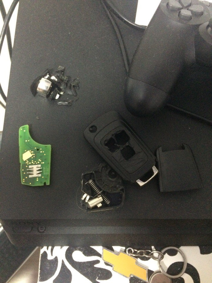 Замена корпуса выкидного ключа — Chevrolet Cruze (1G), 1,6 л, 2012 года ...