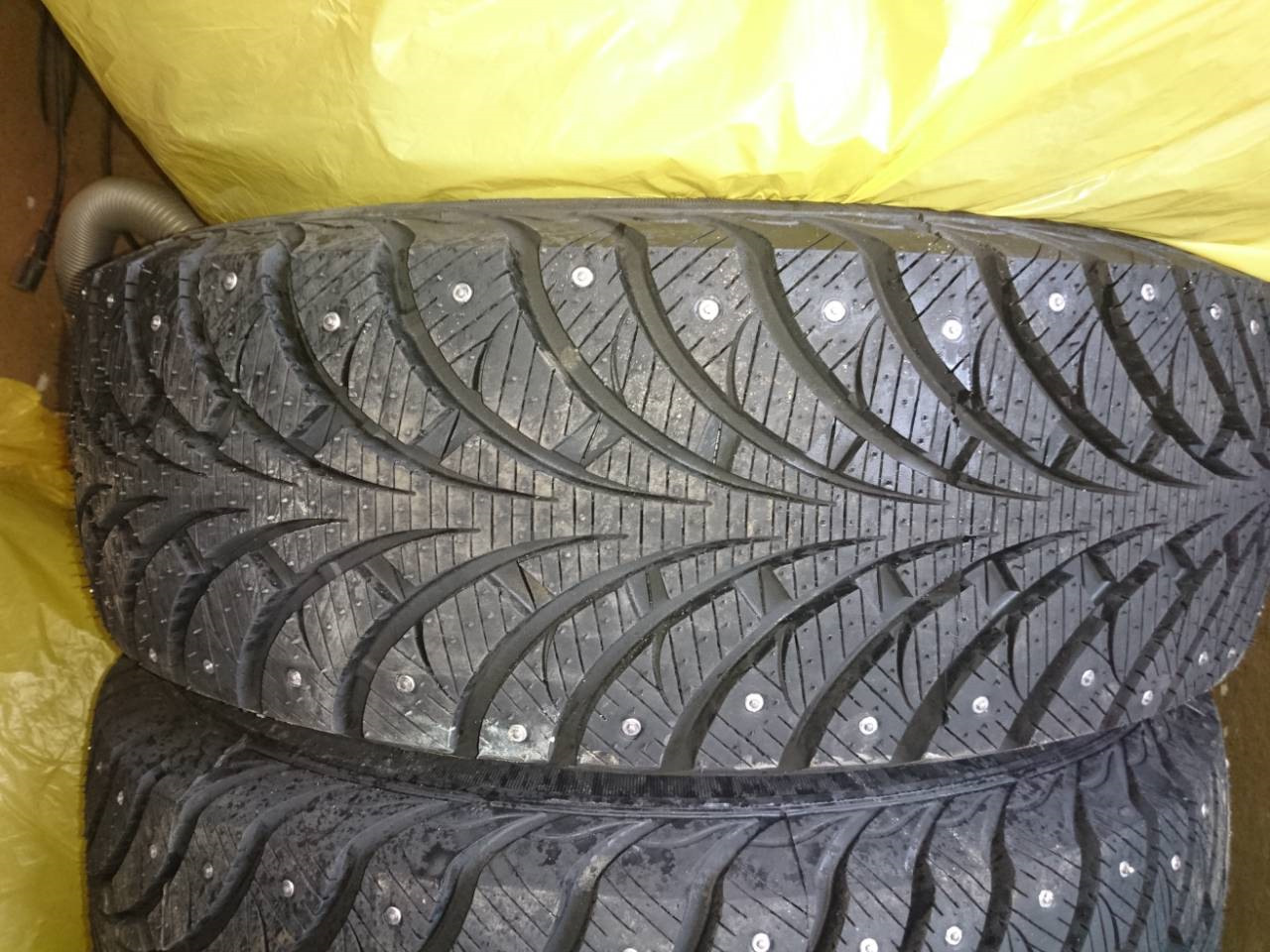 Hankook шипы r15