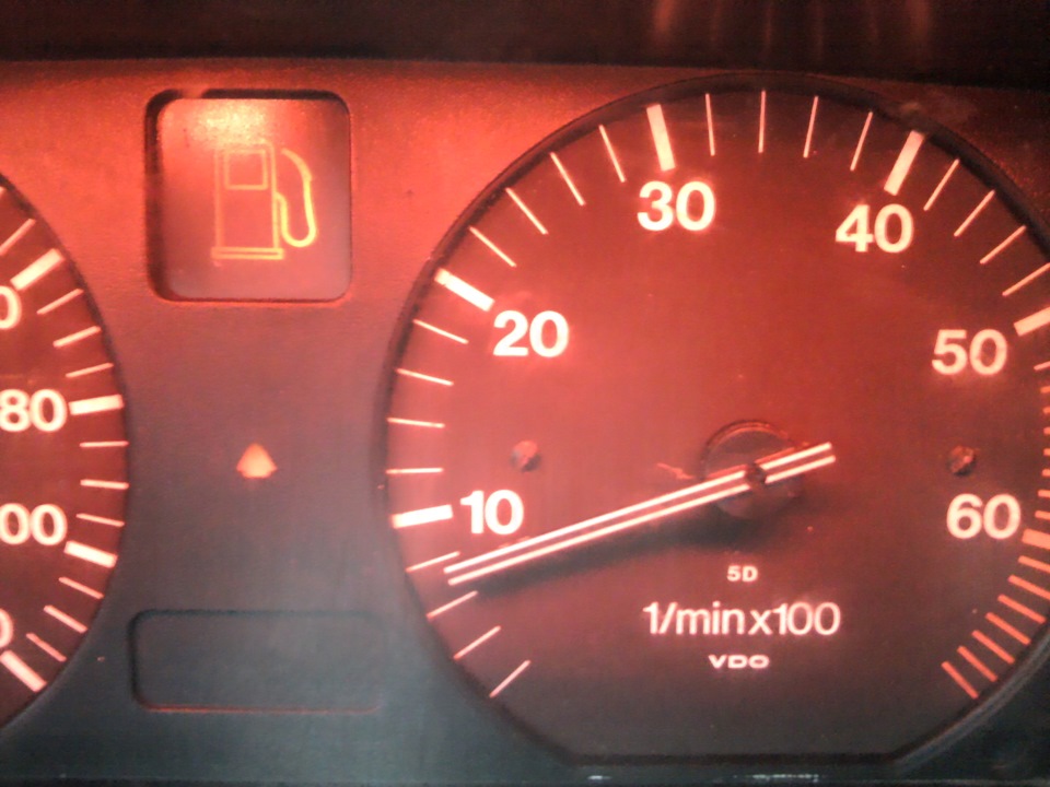 Фото в бортжурнале Audi 100 (C3)