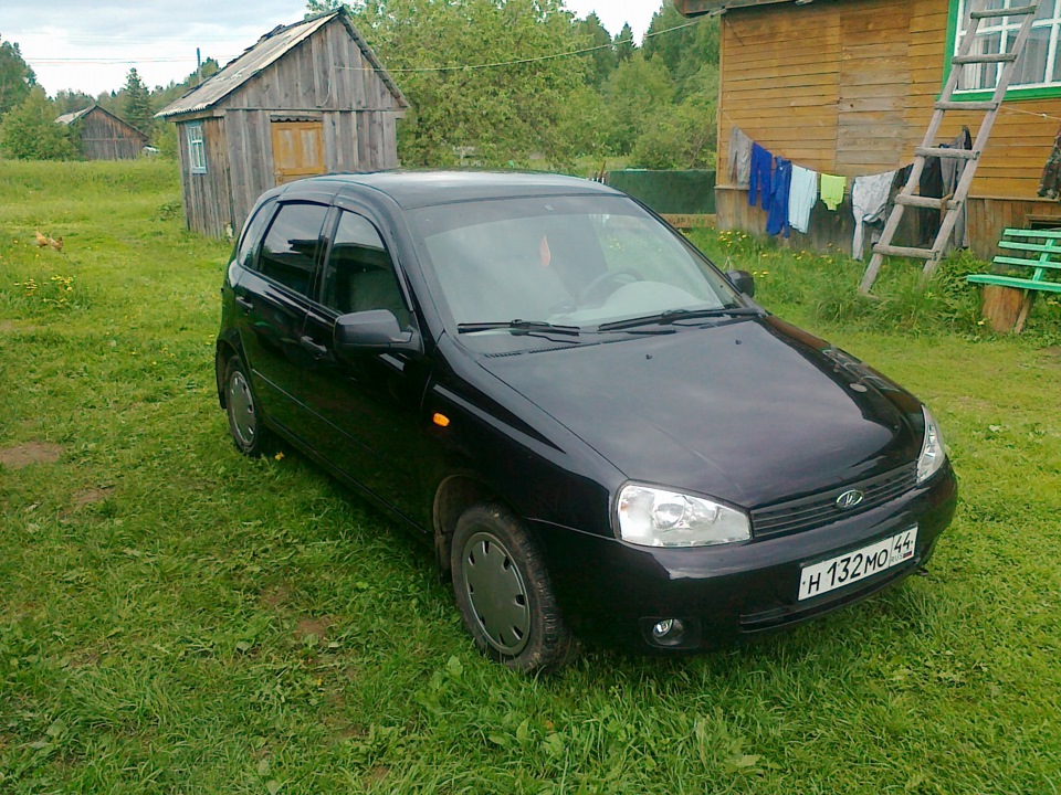 Решетка без ладьи и накладки на противотуманки в цвет — Lada Калина ...