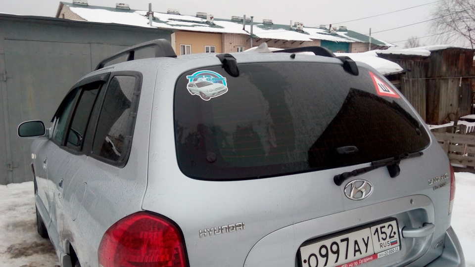 Клубные наклейки — Hyundai Santa Fe (1G), 2 л, 2008 года | другое | DRIVE2