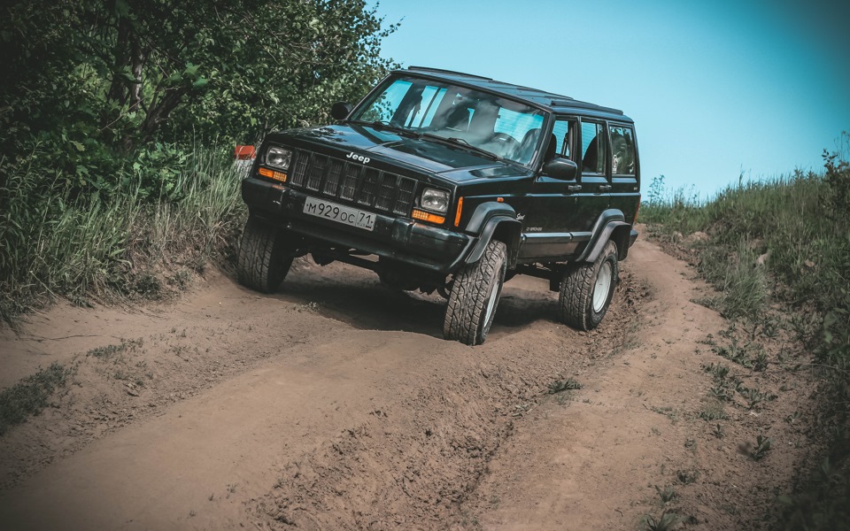 Фото в бортжурнале Jeep Cherokee (XJ)