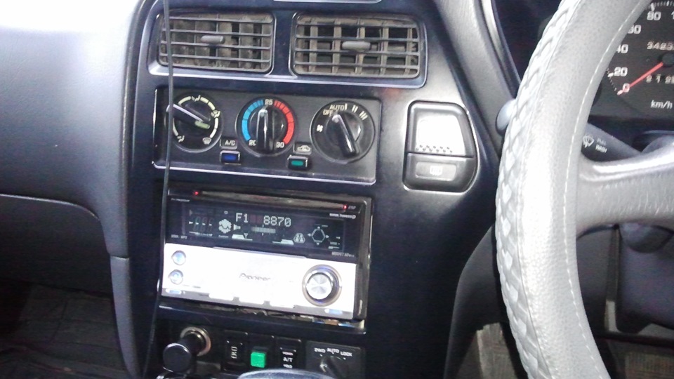 Nissan Pathfinder (2G) 2.7 бензиновый 1997 | нет непроходимых дорог на ...