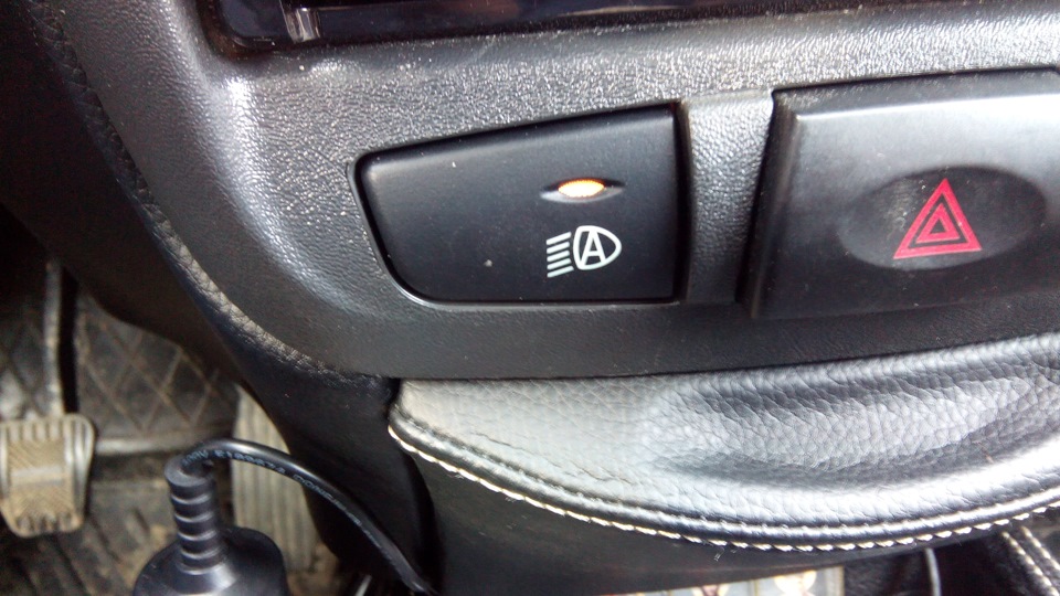 горит ))) — Lada Калина Универсал (1G)